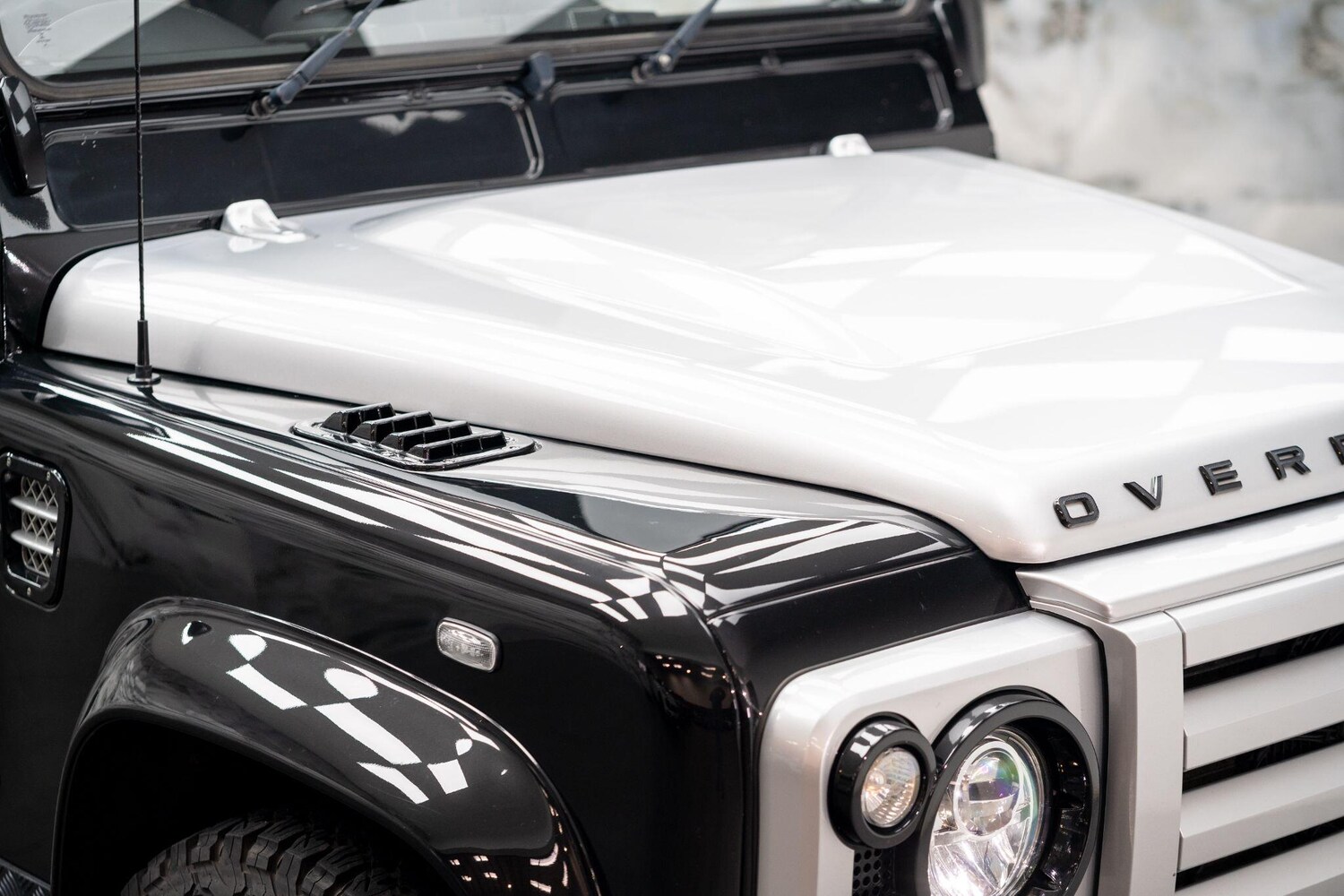 Used Land Rover Defender 90 for sale - 76388363: Photo 34