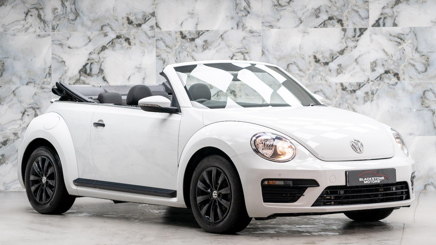 Used Volkswagen Beetle for sale - 76702080: Photo 1