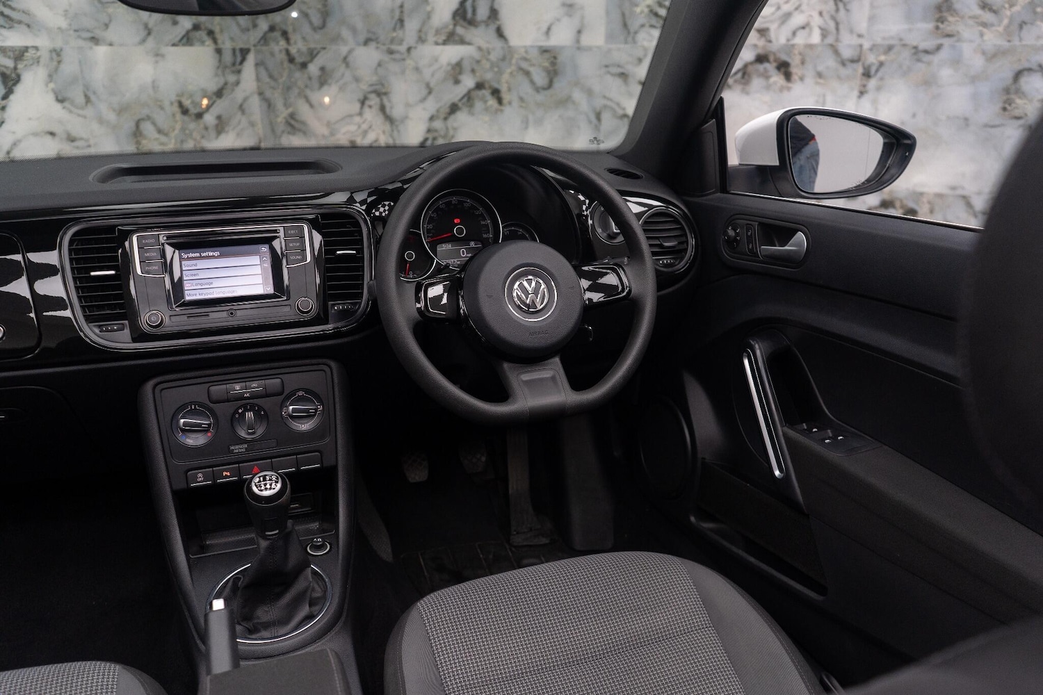 Used Volkswagen Beetle for sale - 76702080: Photo 12