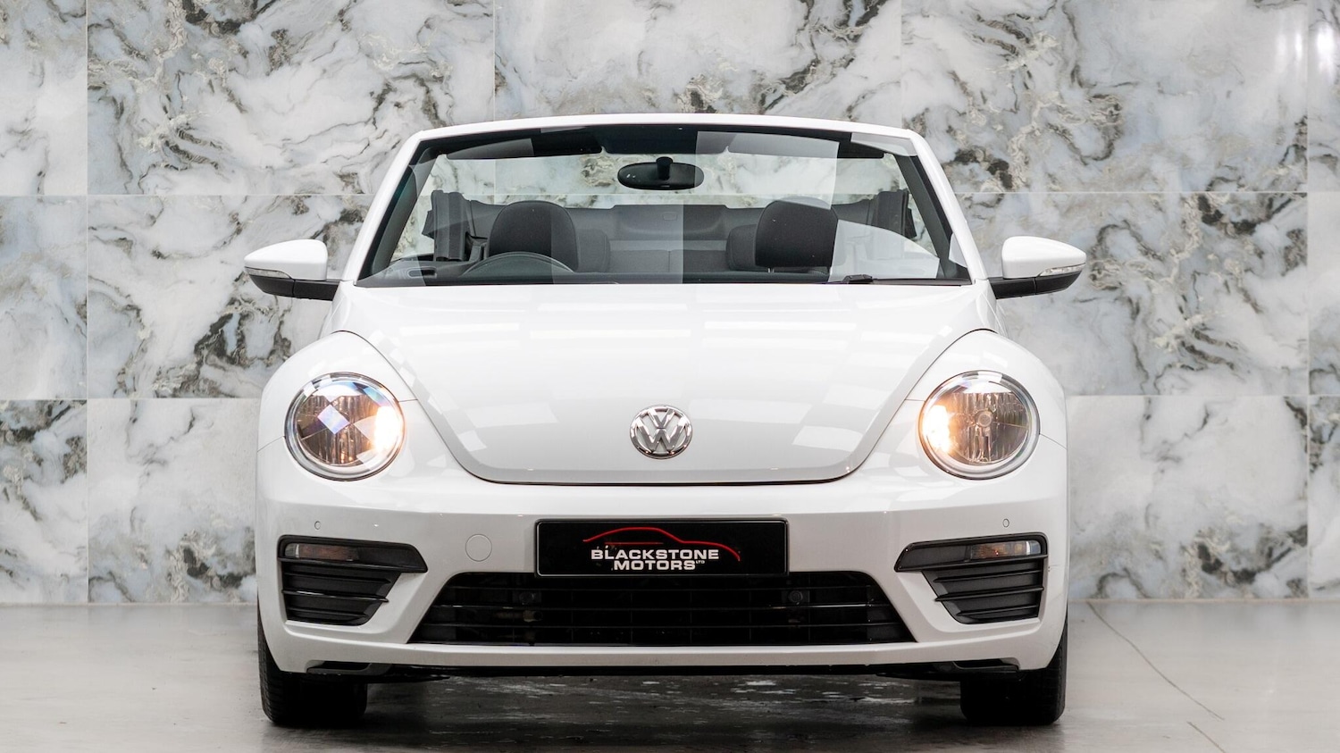 Used Volkswagen Beetle for sale - 76702080: Photo 2