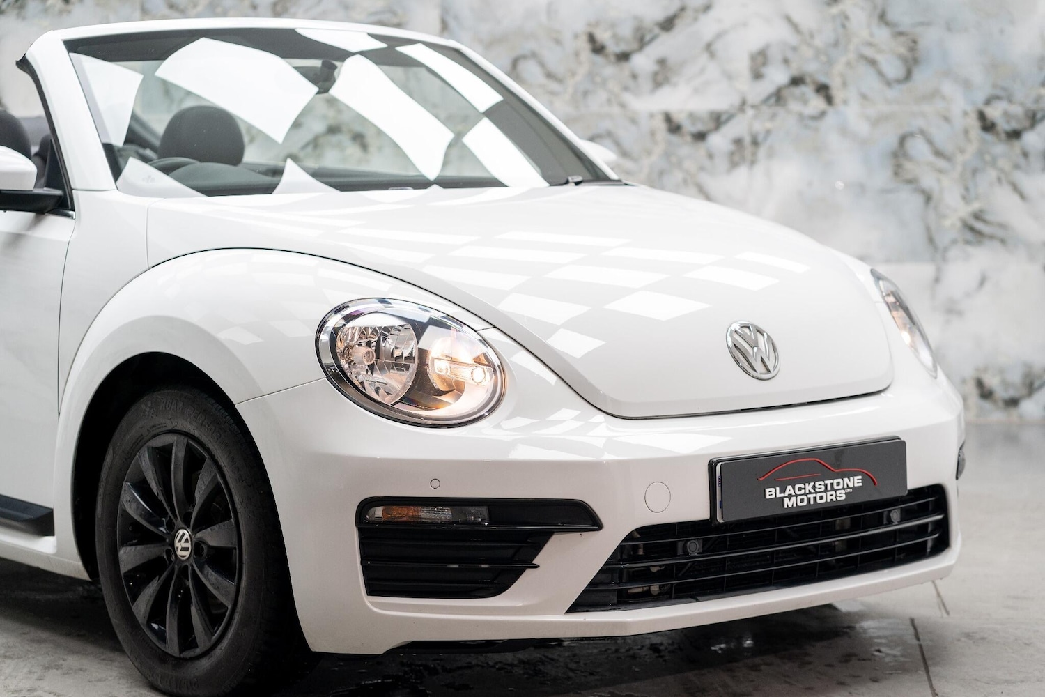 Used Volkswagen Beetle for sale - 76702080: Photo 24