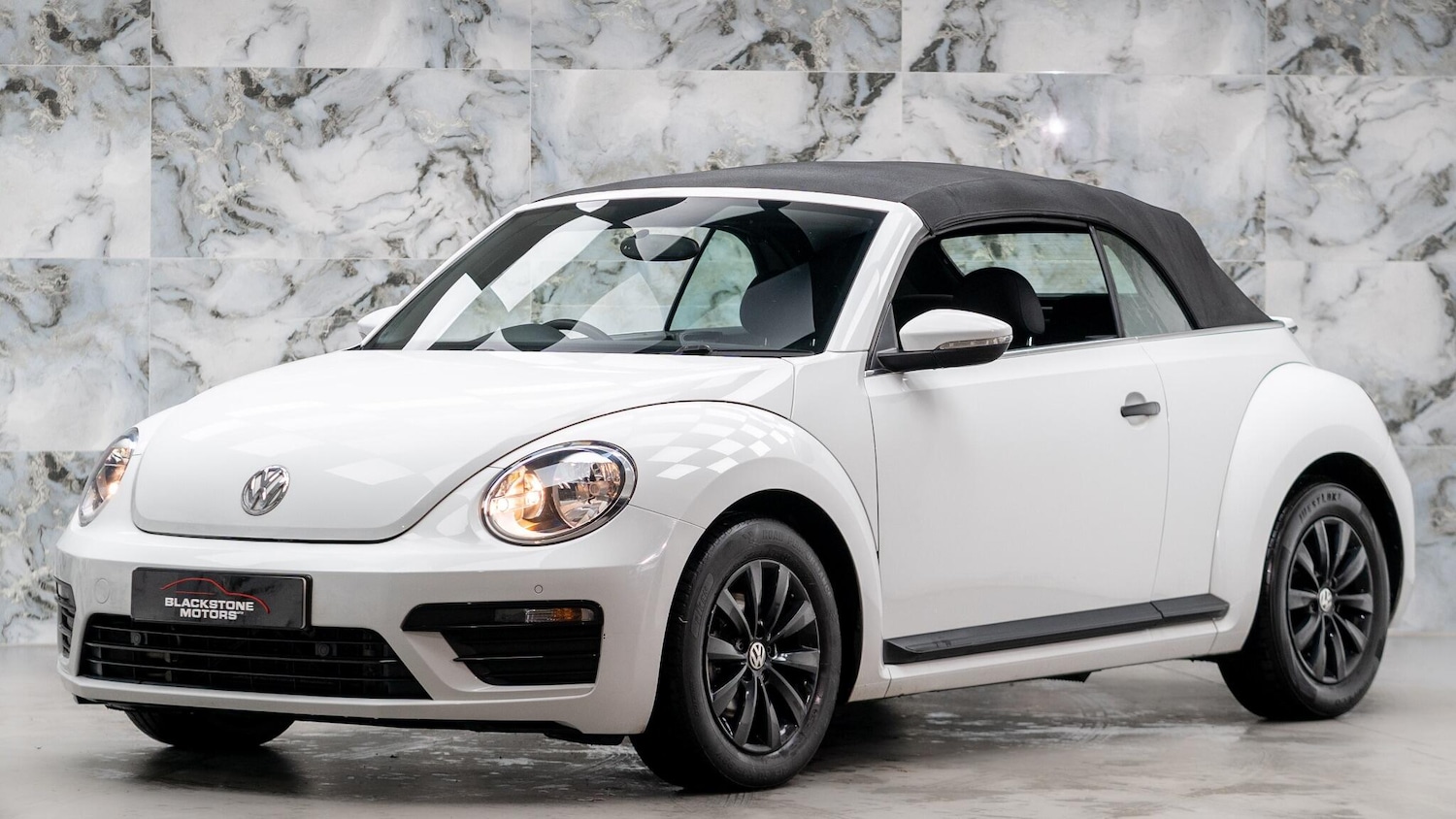 Used Volkswagen Beetle for sale - 76702080: Photo 4