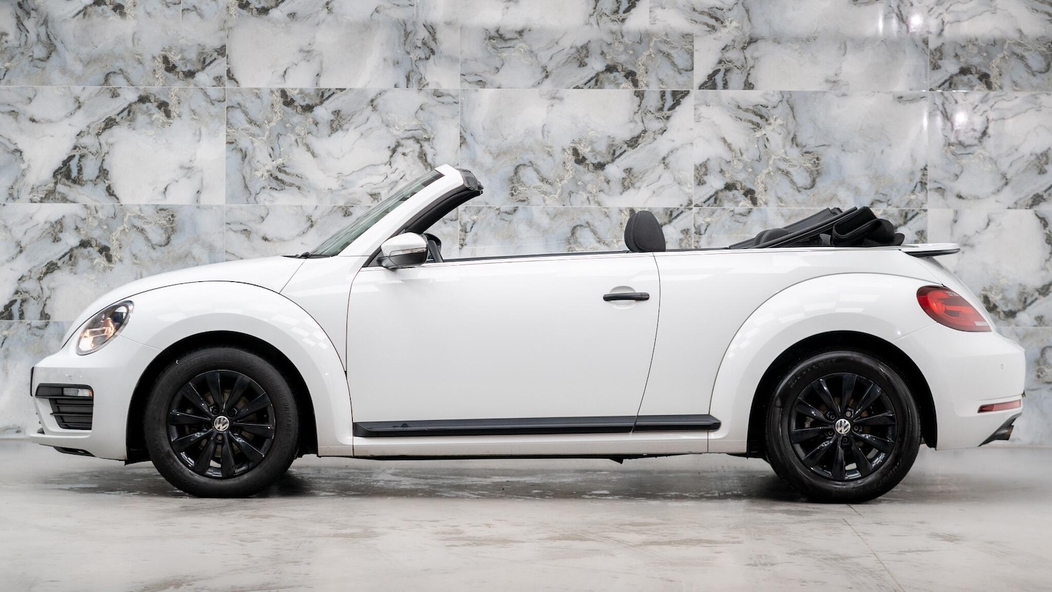 Used Volkswagen Beetle for sale - 76702080: Photo 9