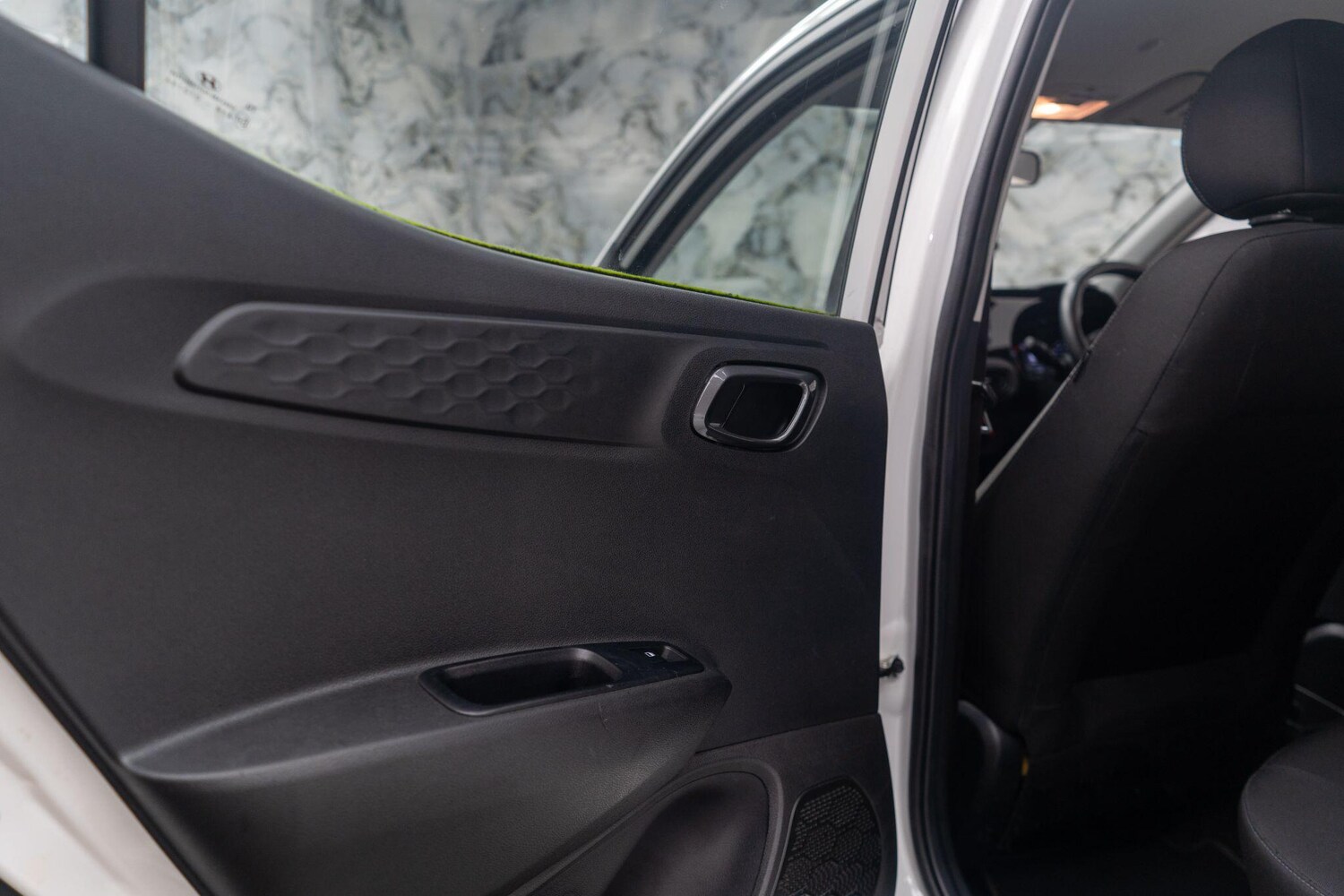 Used Hyundai i10 2021 for sale - 76935739: Photo 28