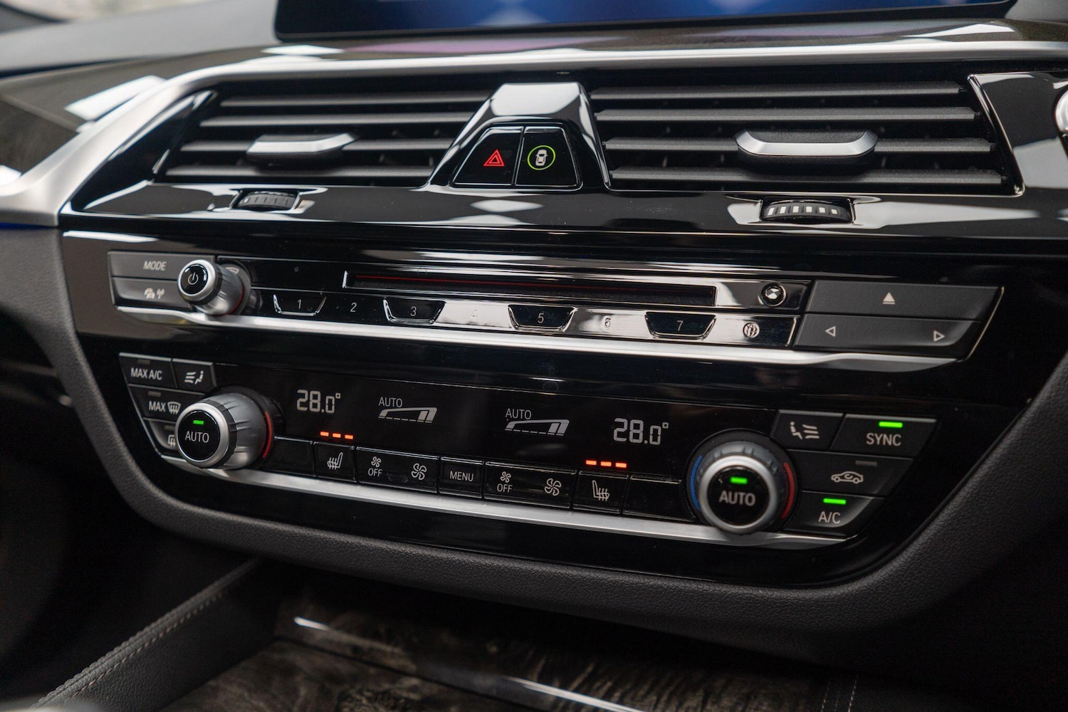 Used BMW 5 Series 2019 for sale - 76855833: Photo 28