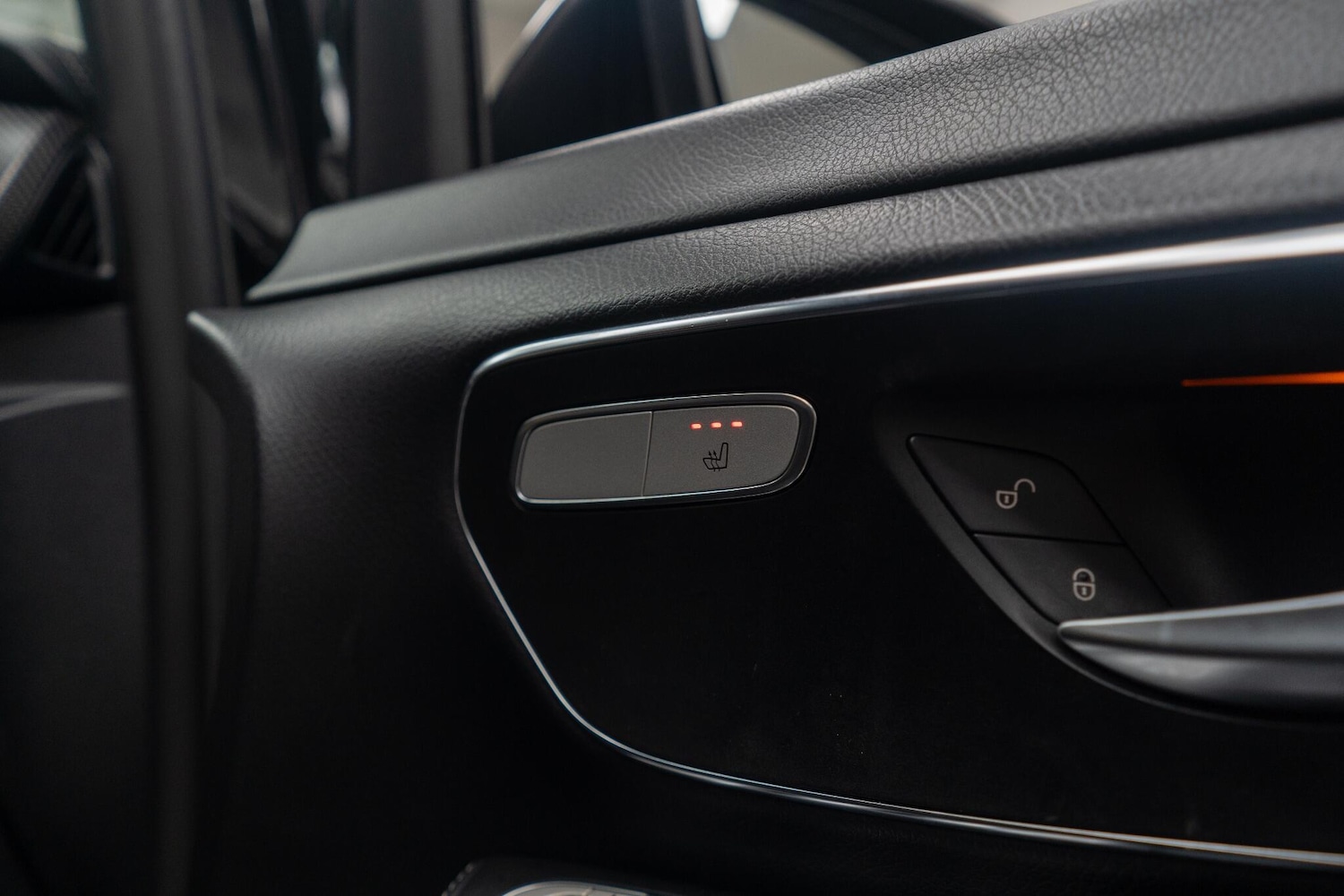 Used Mercedes-Benz V-Class 2022 for sale - 77175891: Photo 33