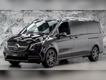 Used Mercedes-Benz V-Class 2022 for sale - 77175891: Photo