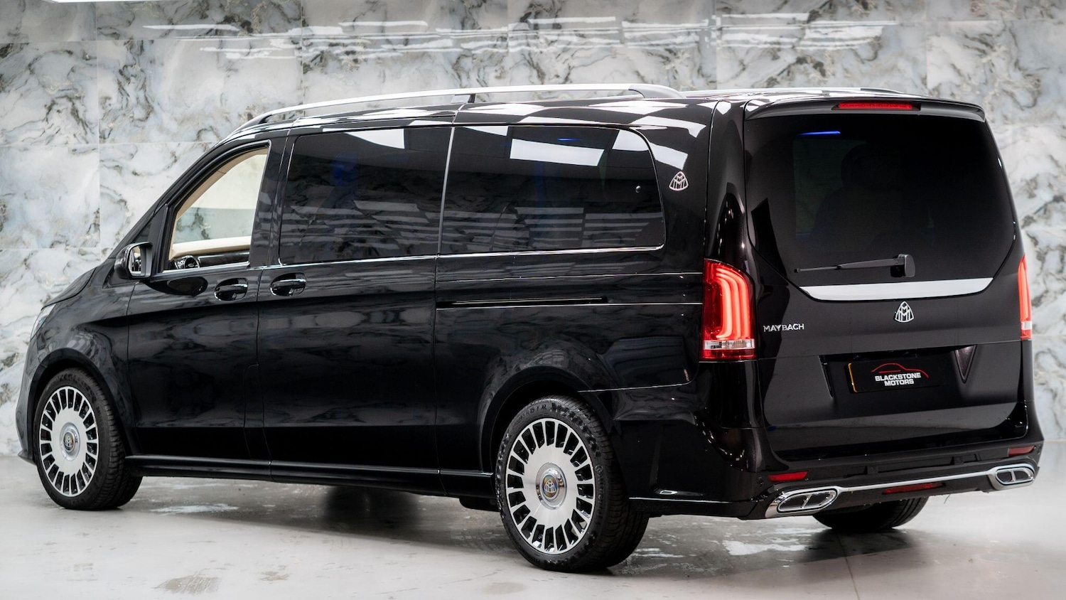 Used Mercedes-Benz V-Class 2022 for sale - 76399123: Photo 4