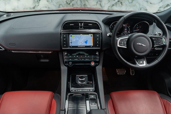 Used Jaguar F-Pace for sale - 76179698: Photo 12