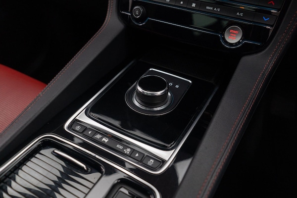 Used Jaguar F-Pace for sale - 76179698: Photo 26