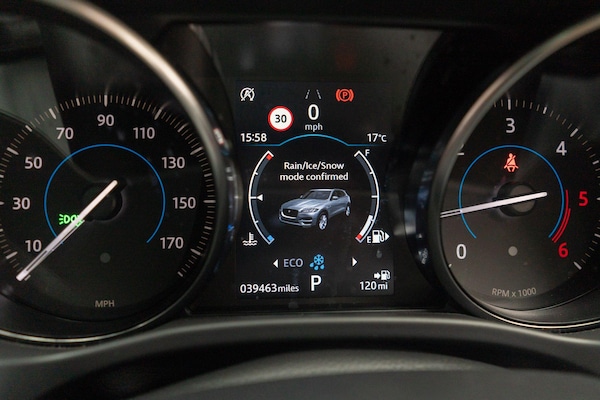 Used Jaguar F-Pace for sale - 76179698: Photo 30
