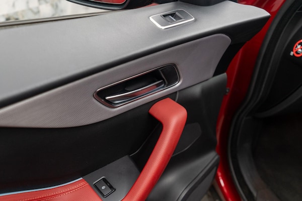 Used Jaguar F-Pace for sale - 76179698: Photo 40