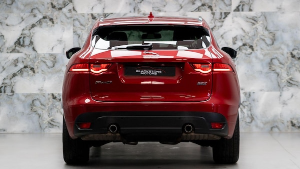 Used Jaguar F-Pace for sale - 76179698: Photo 7