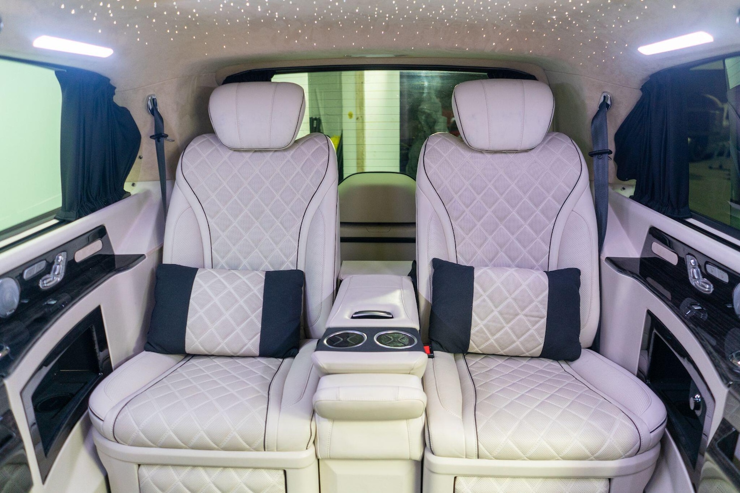 Used Mercedes-Benz V-Class 2022 for sale - 76992722: Photo 34