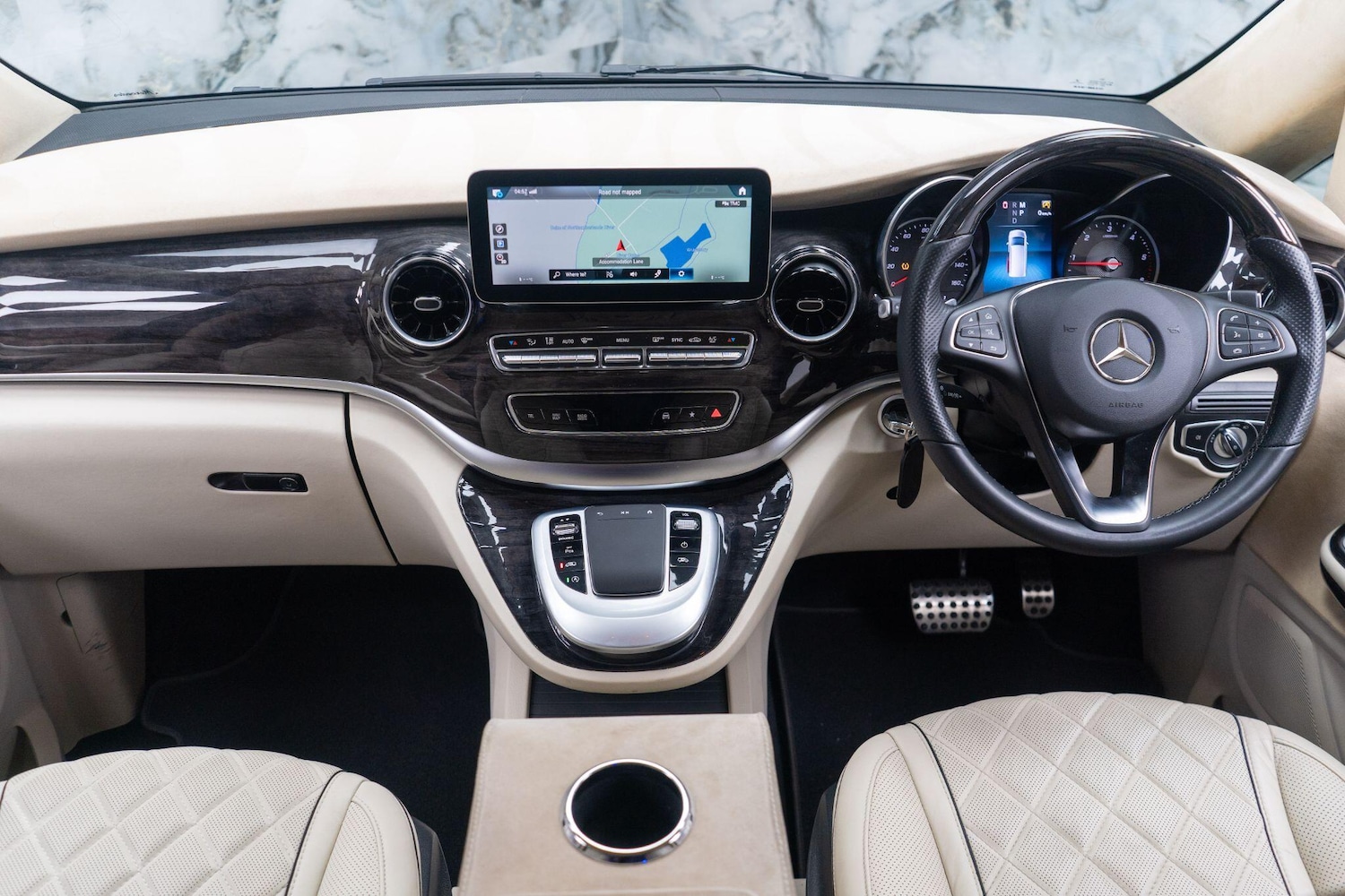 Used Mercedes-Benz V-Class 2022 for sale - 76992722: Photo 9