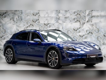 Used Porsche Taycan 2021 for sale - 75978345: Photo