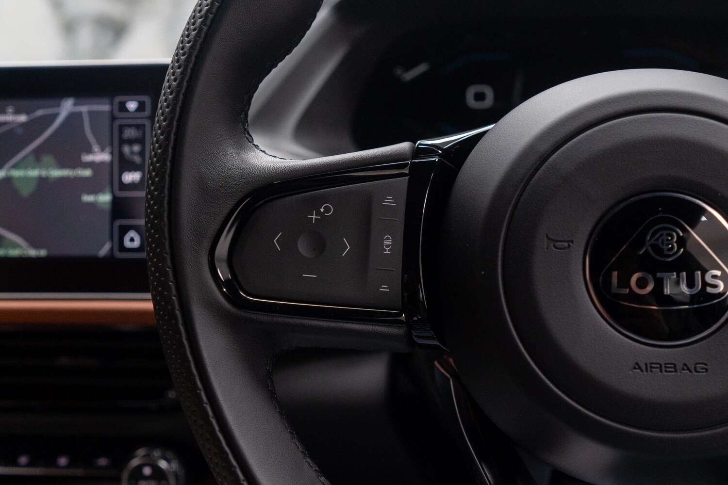 Used Lotus Emira for sale - 77344075: Photo 25