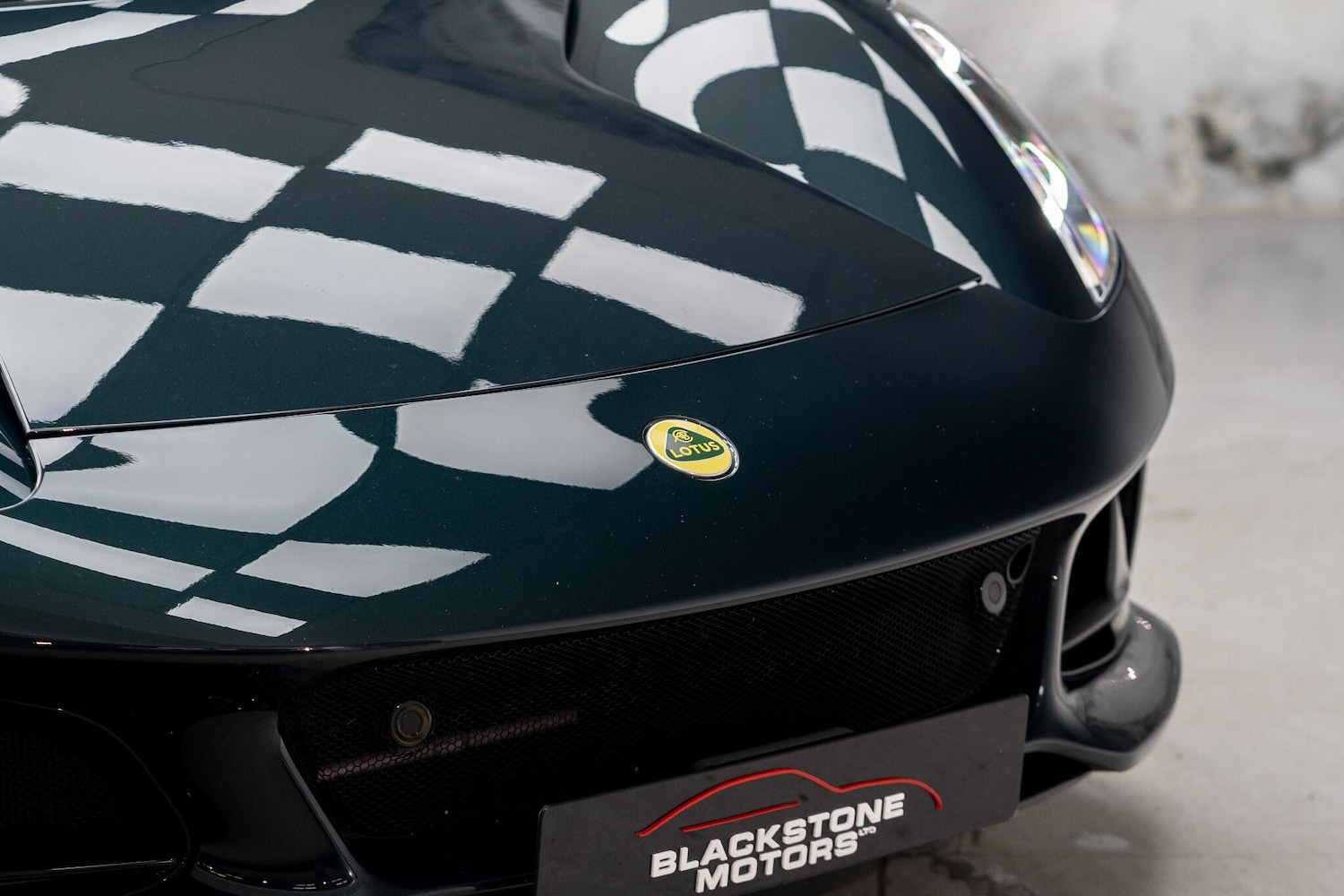 Used Lotus Emira for sale - 77344075: Photo 3