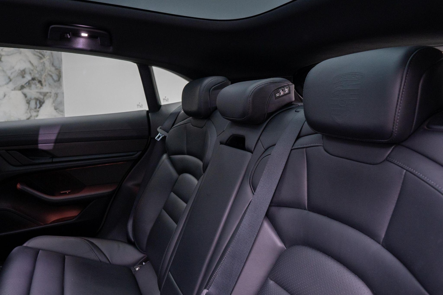 Used Porsche Taycan 2021 for sale - 77021039: Photo 16