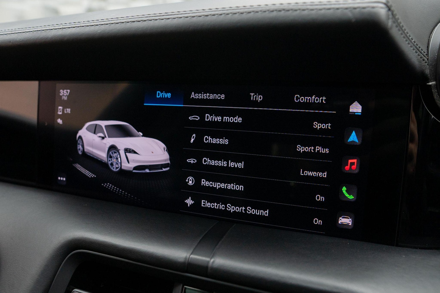 Used Porsche Taycan 2021 for sale - 77021039: Photo 21