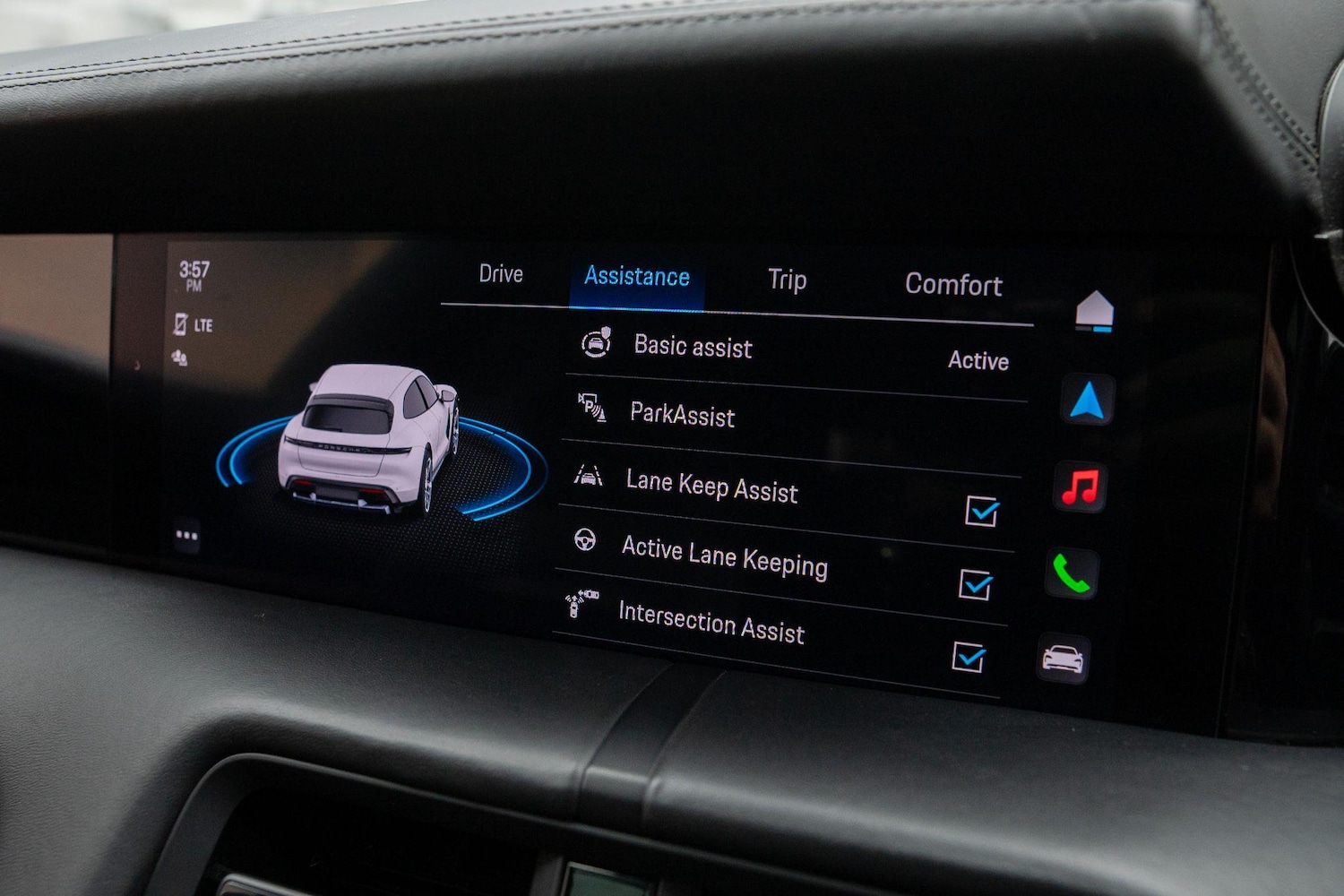 Used Porsche Taycan 2021 for sale - 77021039: Photo 22