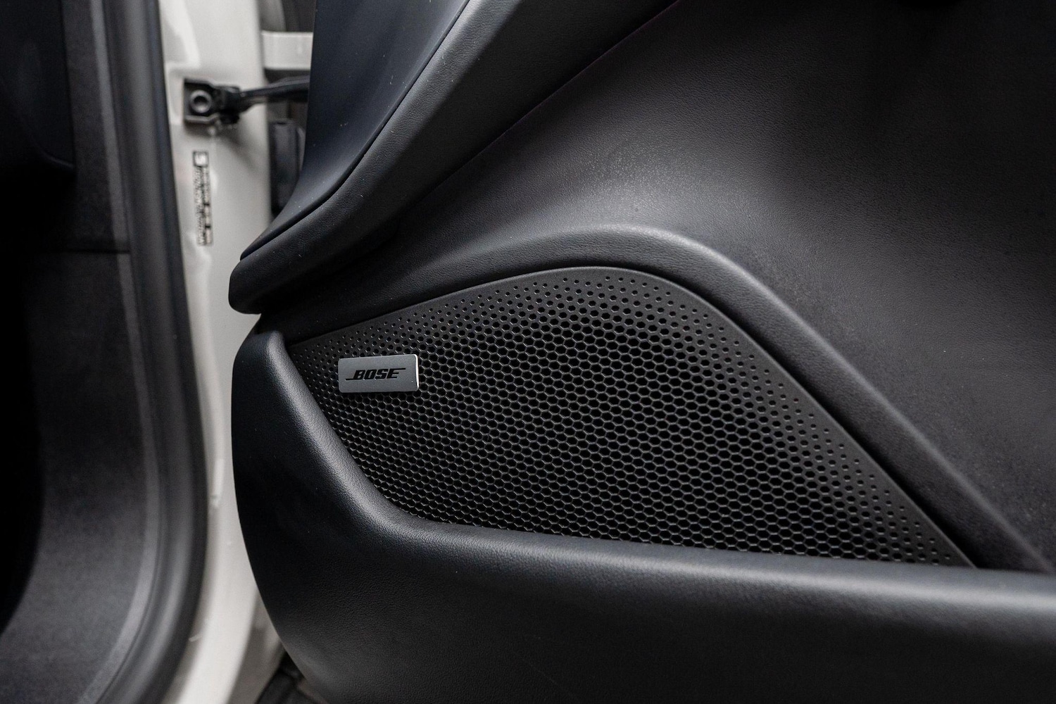 Used Porsche Taycan 2021 for sale - 77021039: Photo 30