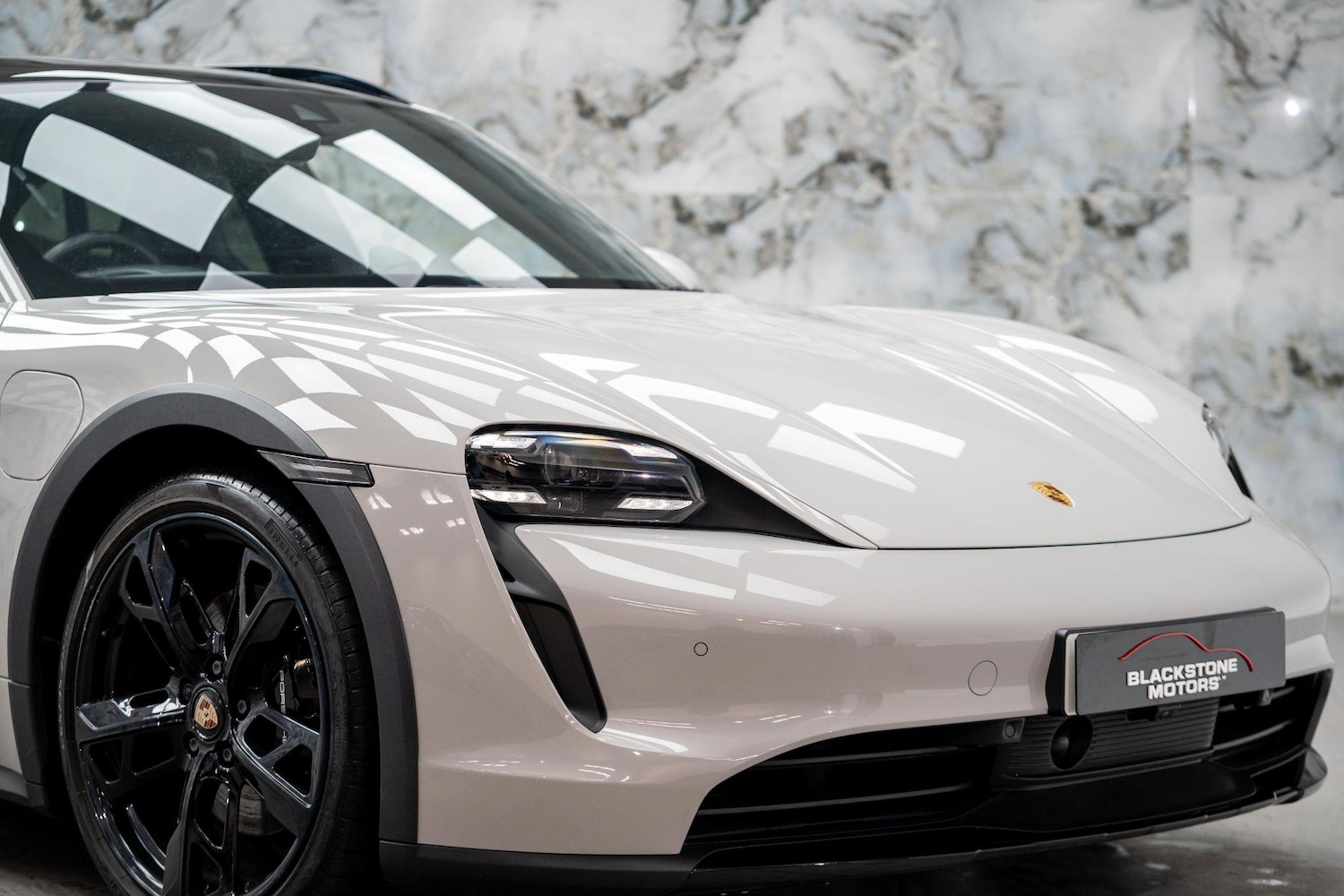 Used Porsche Taycan 2021 for sale - 77021039: Photo 38