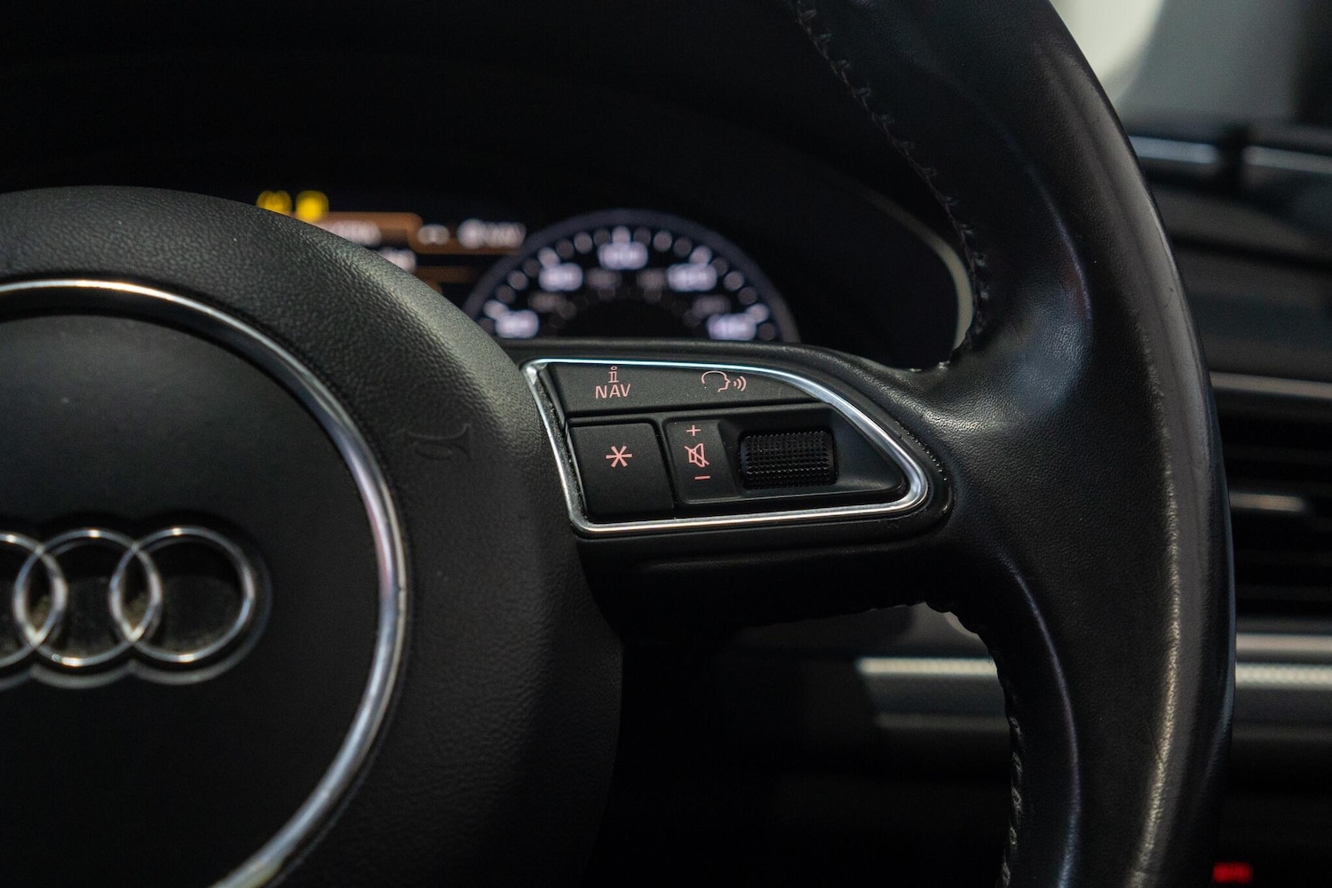 Used Audi A6 2011 for sale - 77793404: Photo 28