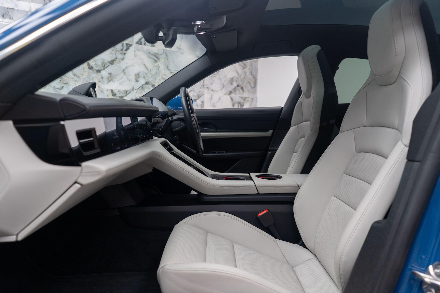 Used Porsche Taycan for sale - 76572781: Photo 15