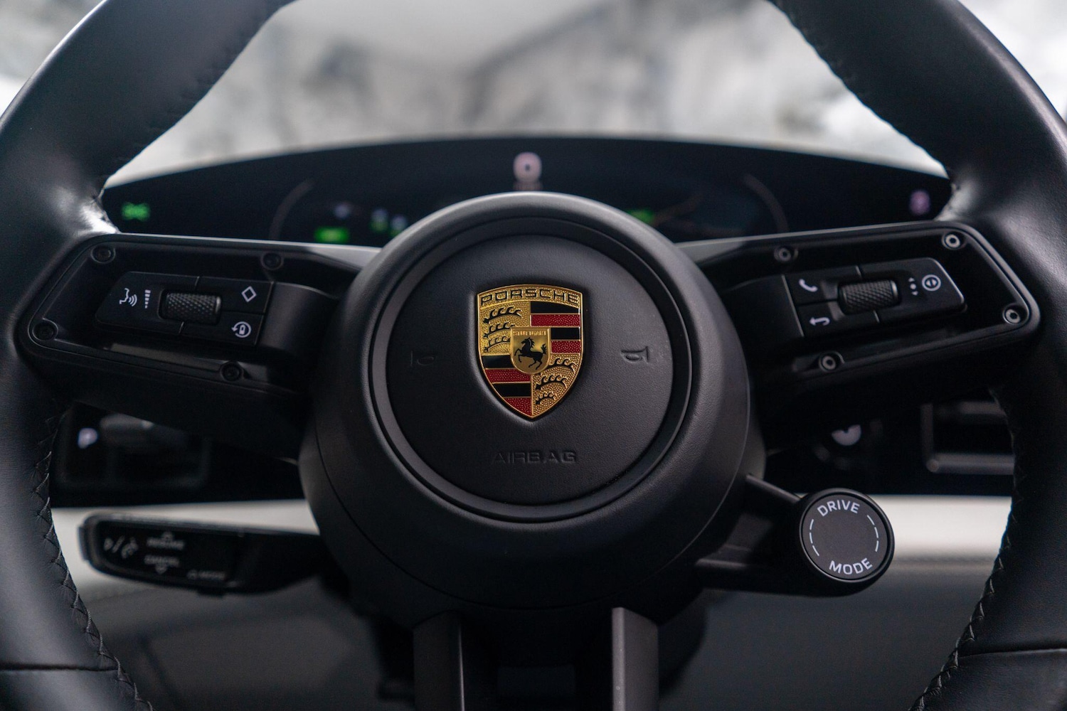 Used Porsche Taycan for sale - 76572781: Photo 32