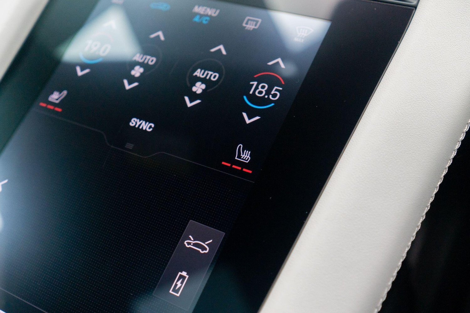 Used Porsche Taycan for sale - 76572781: Photo 36