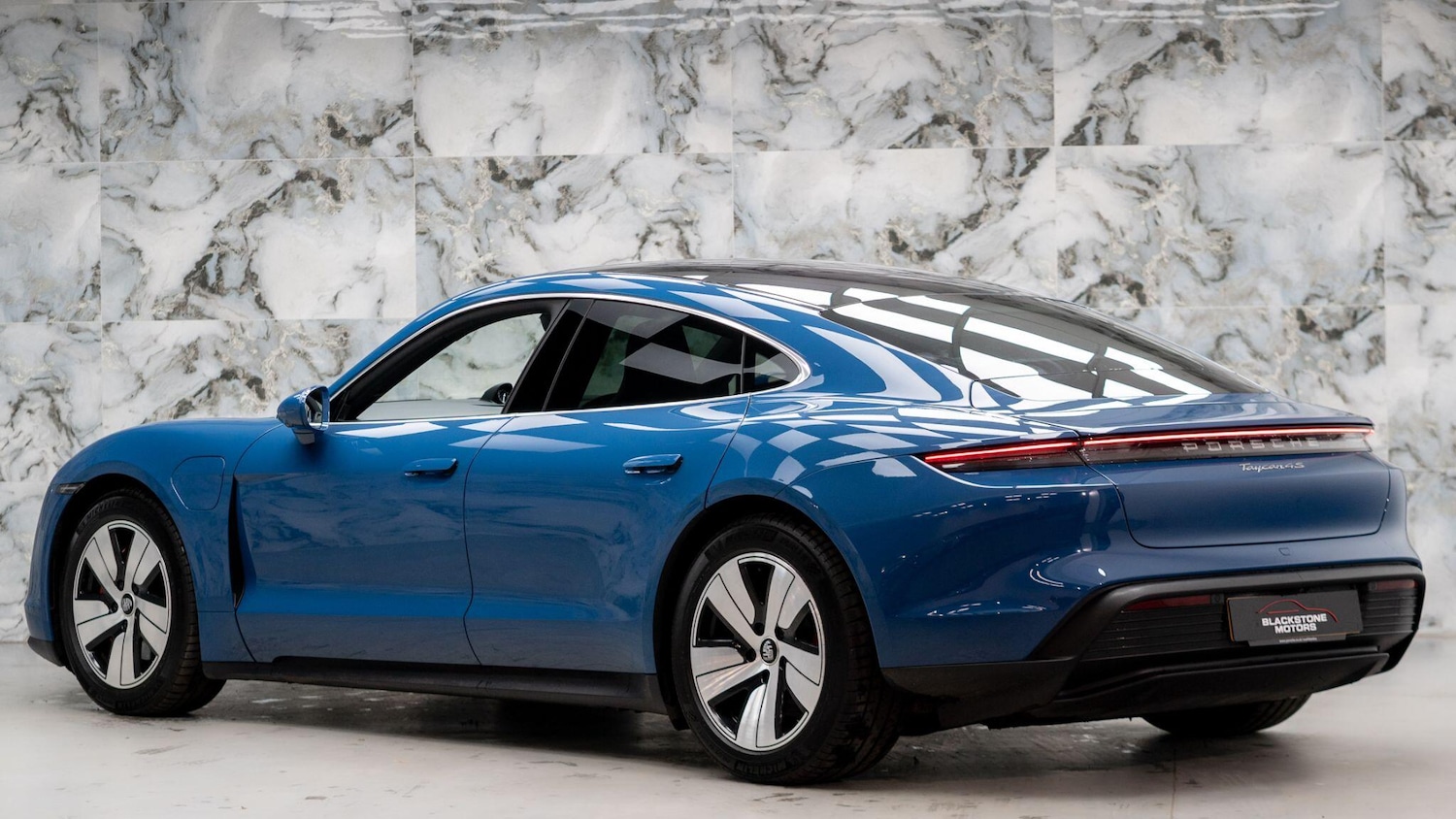 Used Porsche Taycan for sale - 76572781: Photo 6