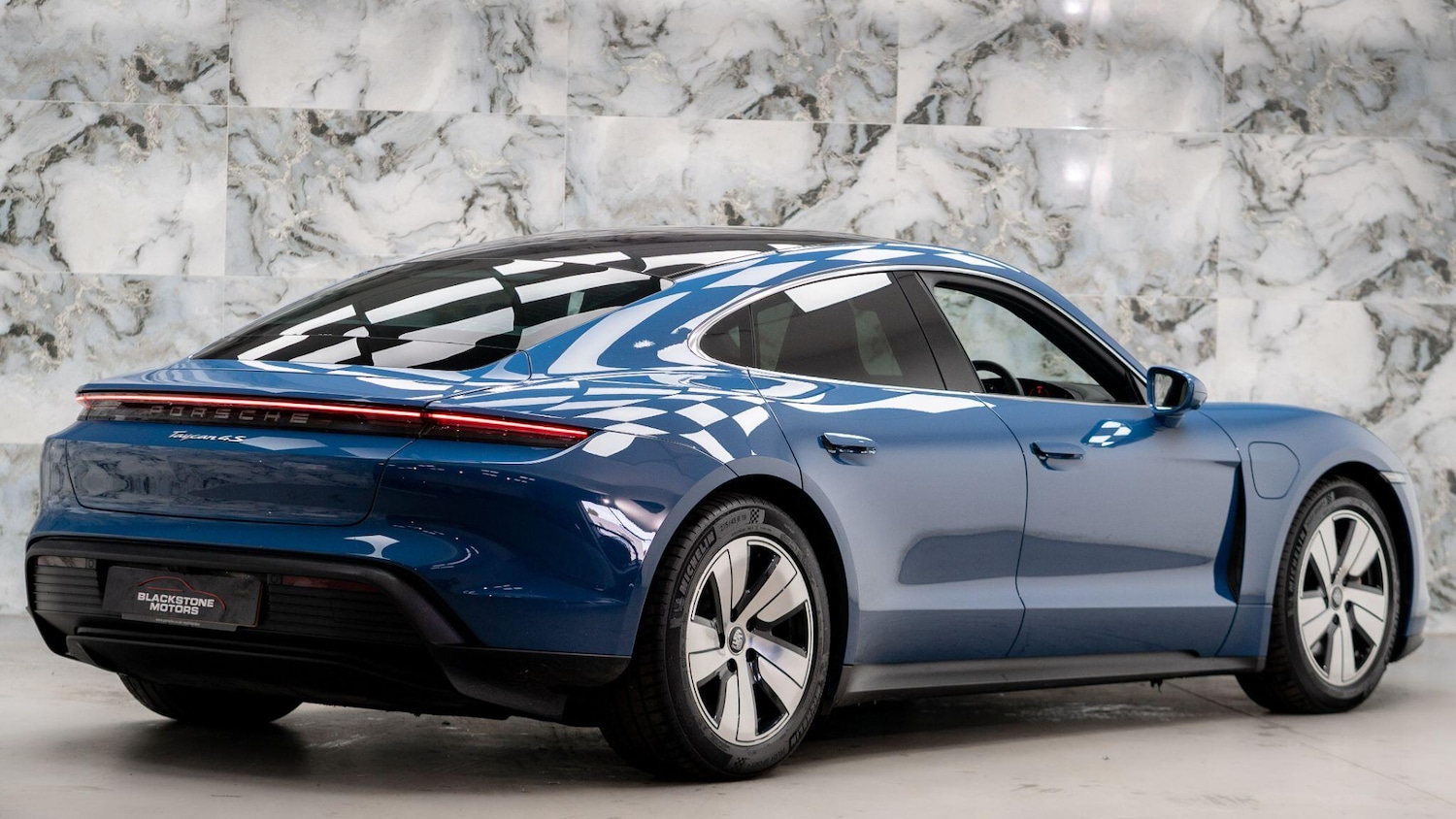 Used Porsche Taycan for sale - 76572781: Photo 8