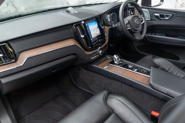 Used Volvo XC60 2018 for sale - 75478030: Photo 14