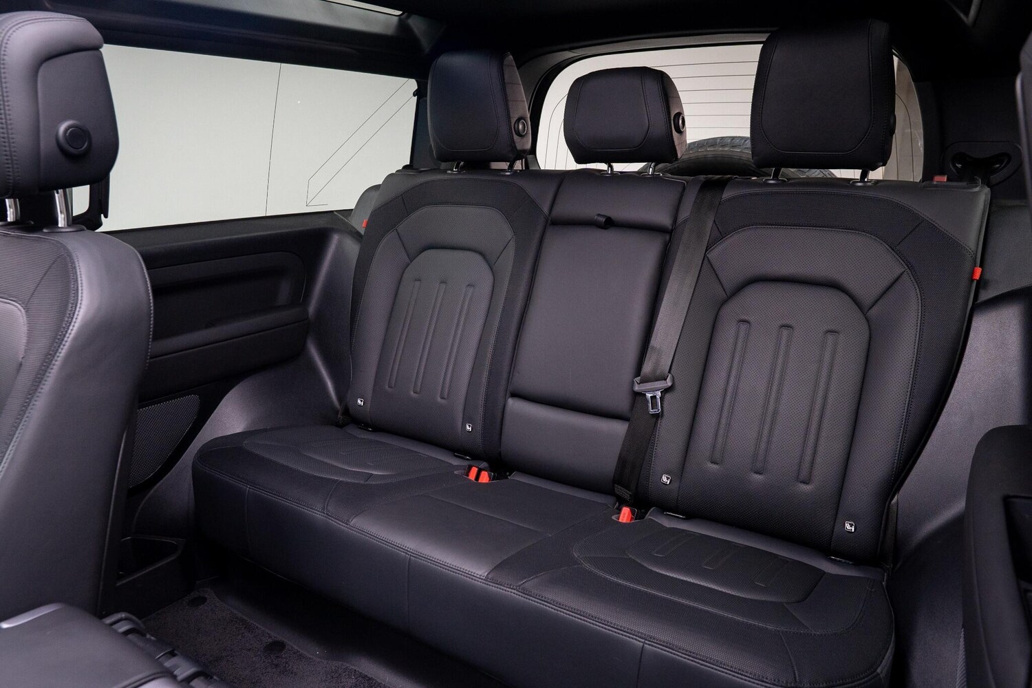 Used Land Rover Defender 2021 for sale - 77456388: Photo 43