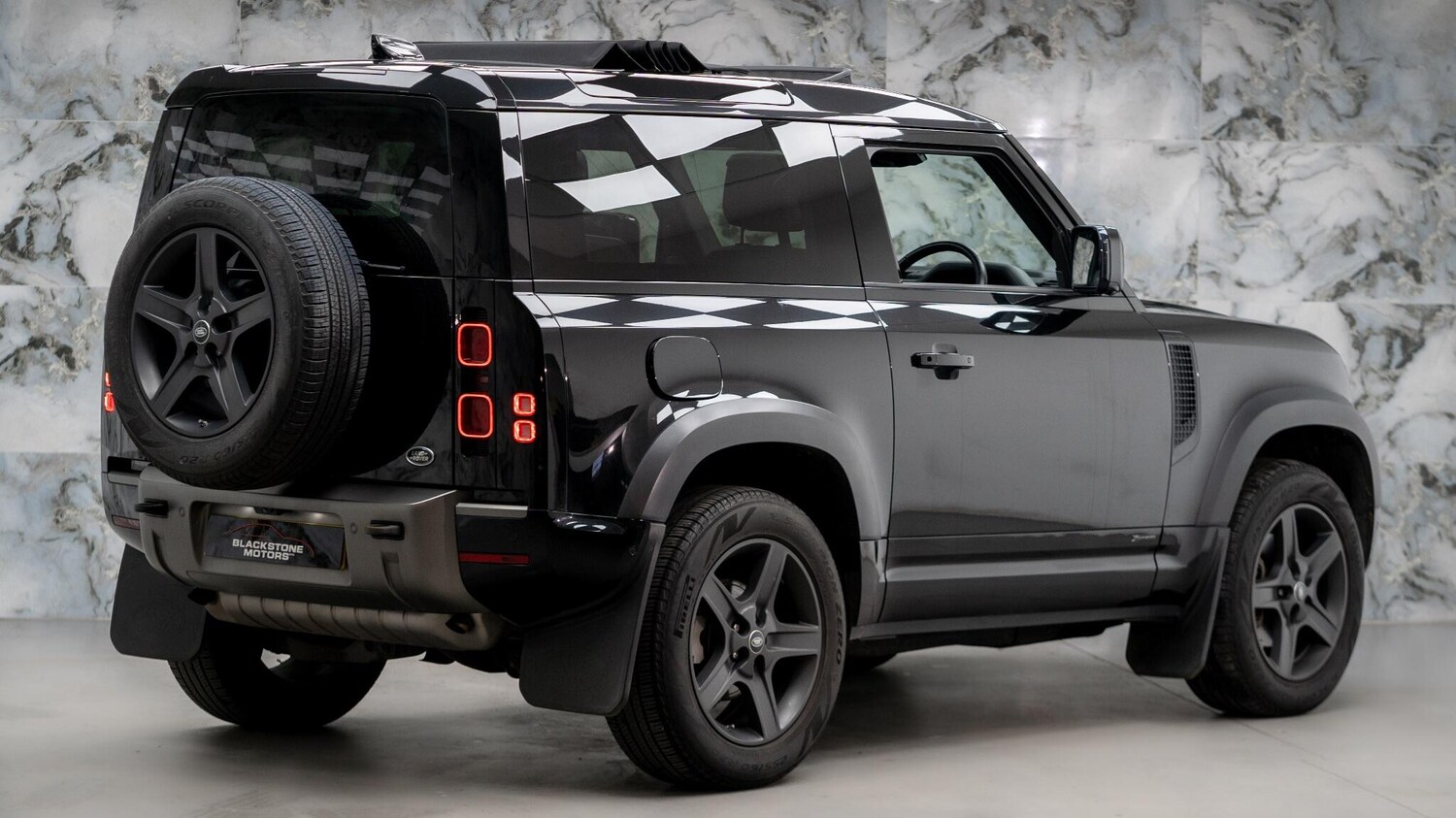 Used Land Rover Defender 2021 for sale - 77456388: Photo 9