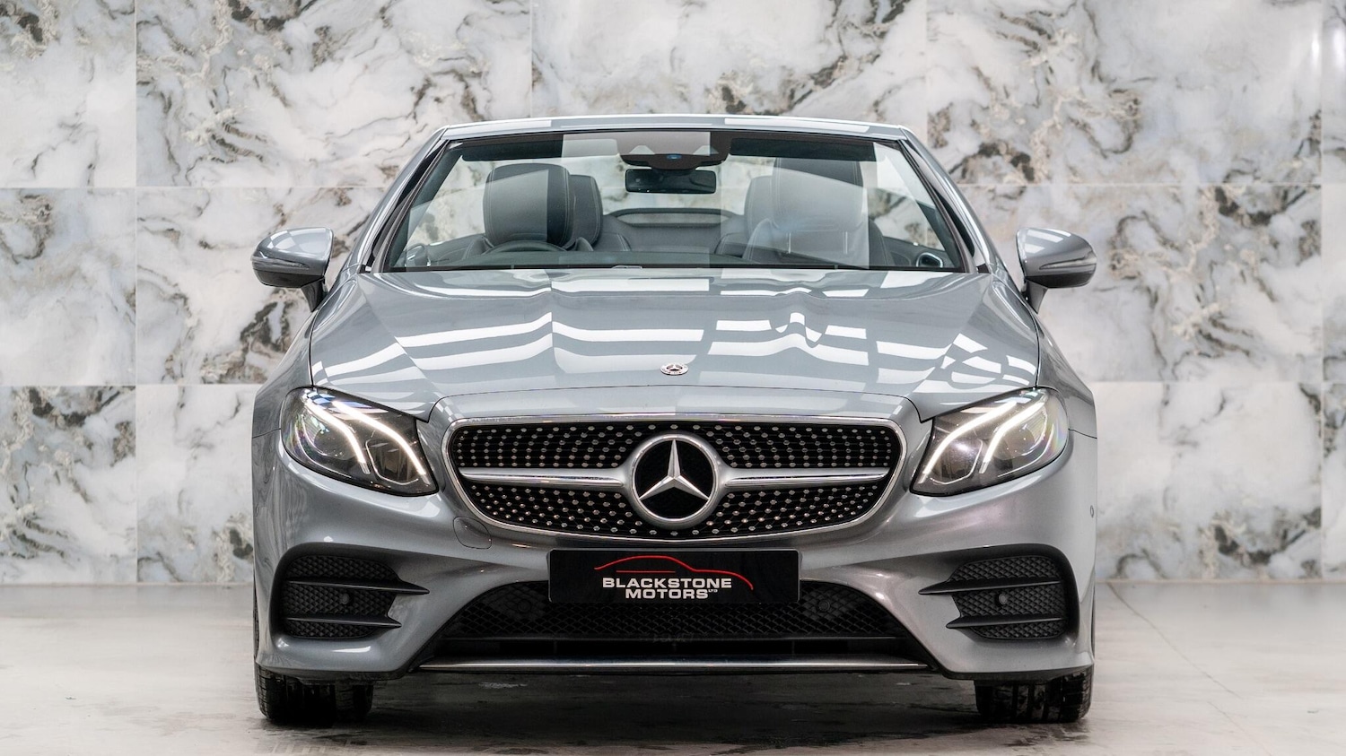 Used Mercedes-Benz E Class 2018 for sale - 77120780: Photo 2