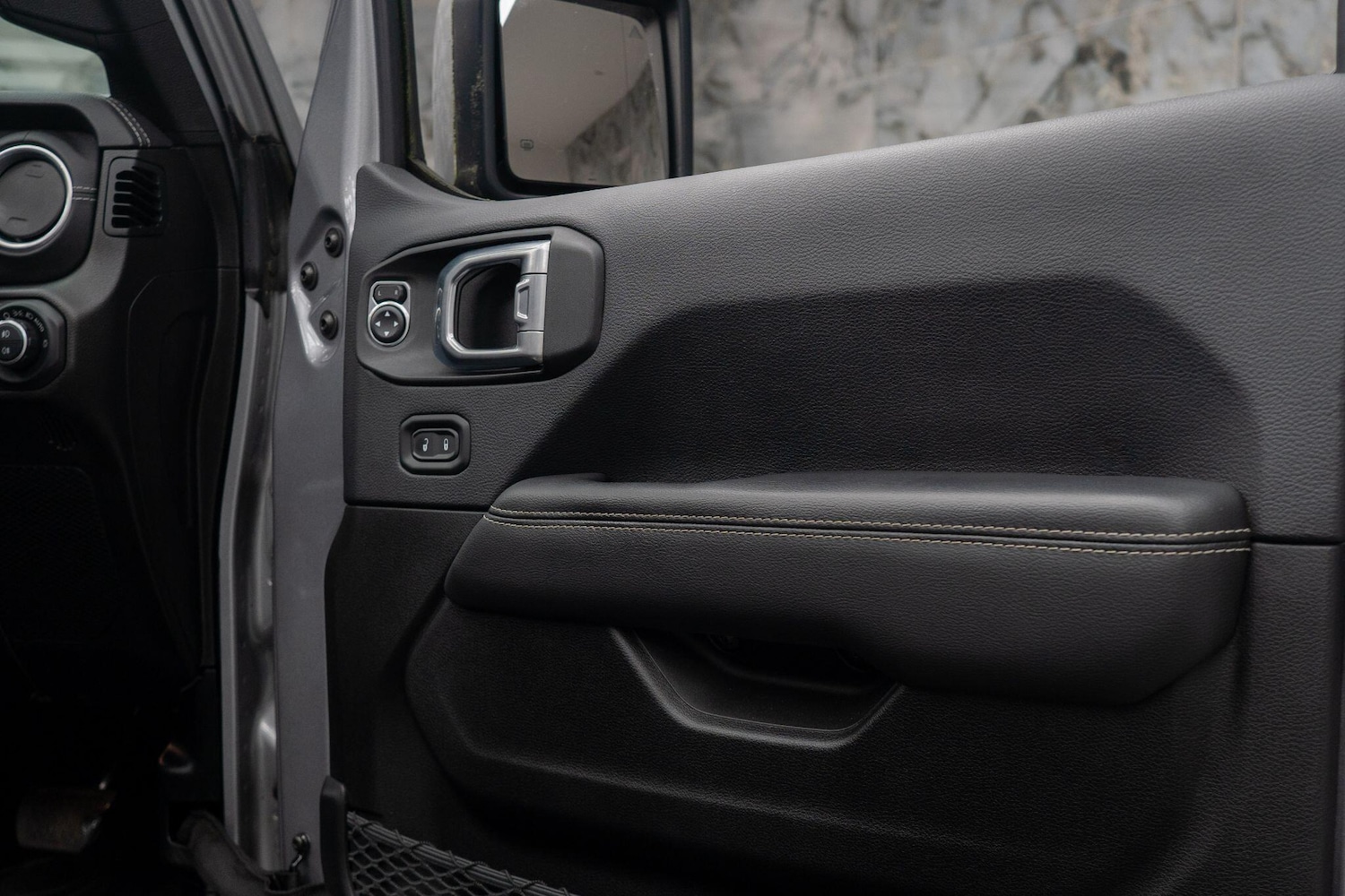 Used Jeep Wrangler 2019 for sale - 76989578: Photo 33