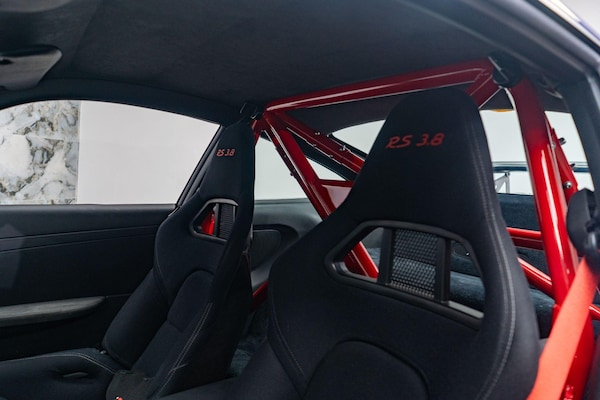 Used Porsche 911 2010 for sale - 75478604: Photo 14
