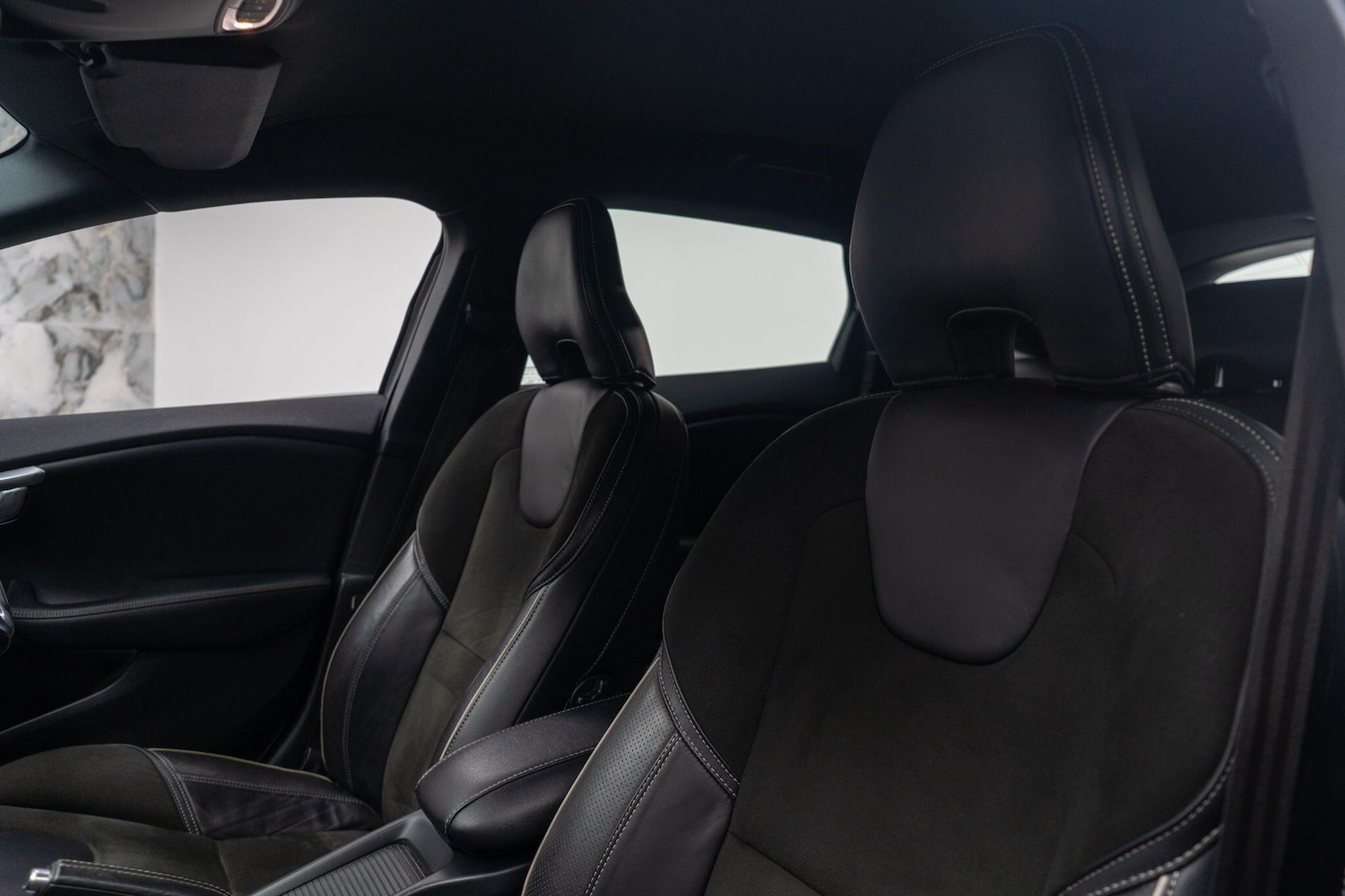 Used Volvo V40 for sale - 77671022: Photo 14