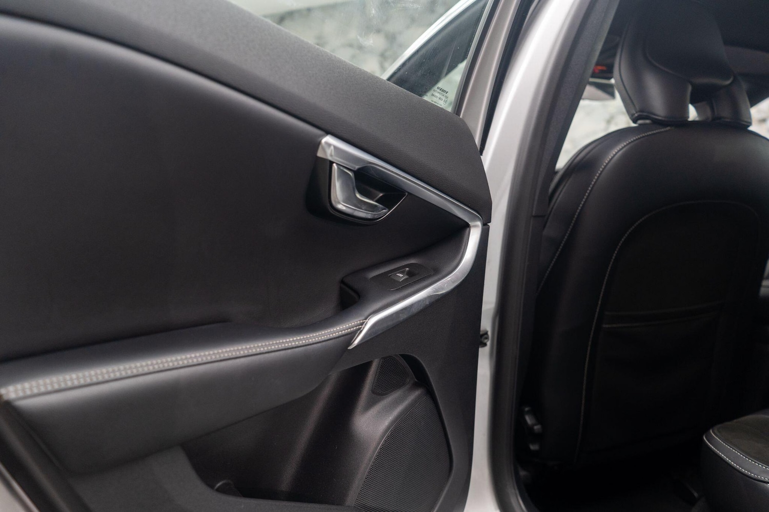 Used Volvo V40 for sale - 77671022: Photo 32