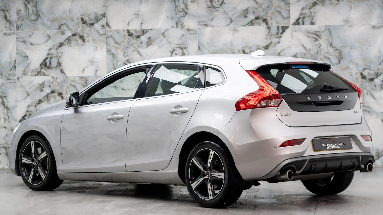 Used Volvo V40 for sale - 77671022: Photo 4
