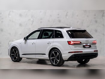Used Audi Q7 2020 for sale - 78448311: Photo