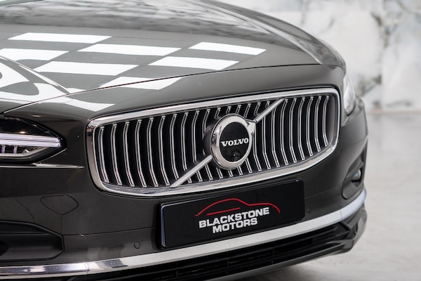 Used Volvo V90 2021 for sale - 76238738: Photo 2