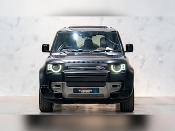 Used Land Rover Defender 2024 for sale - 79279873: Photo