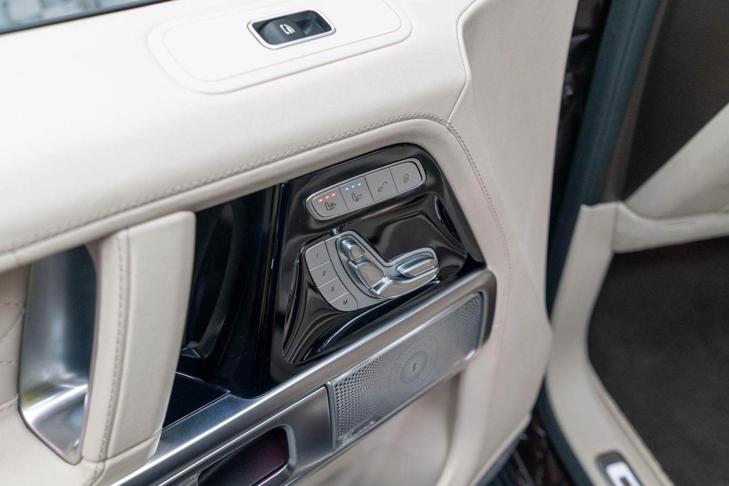 Used Mercedes-Benz G-Class 2019 for sale - 76099607: Photo 41
