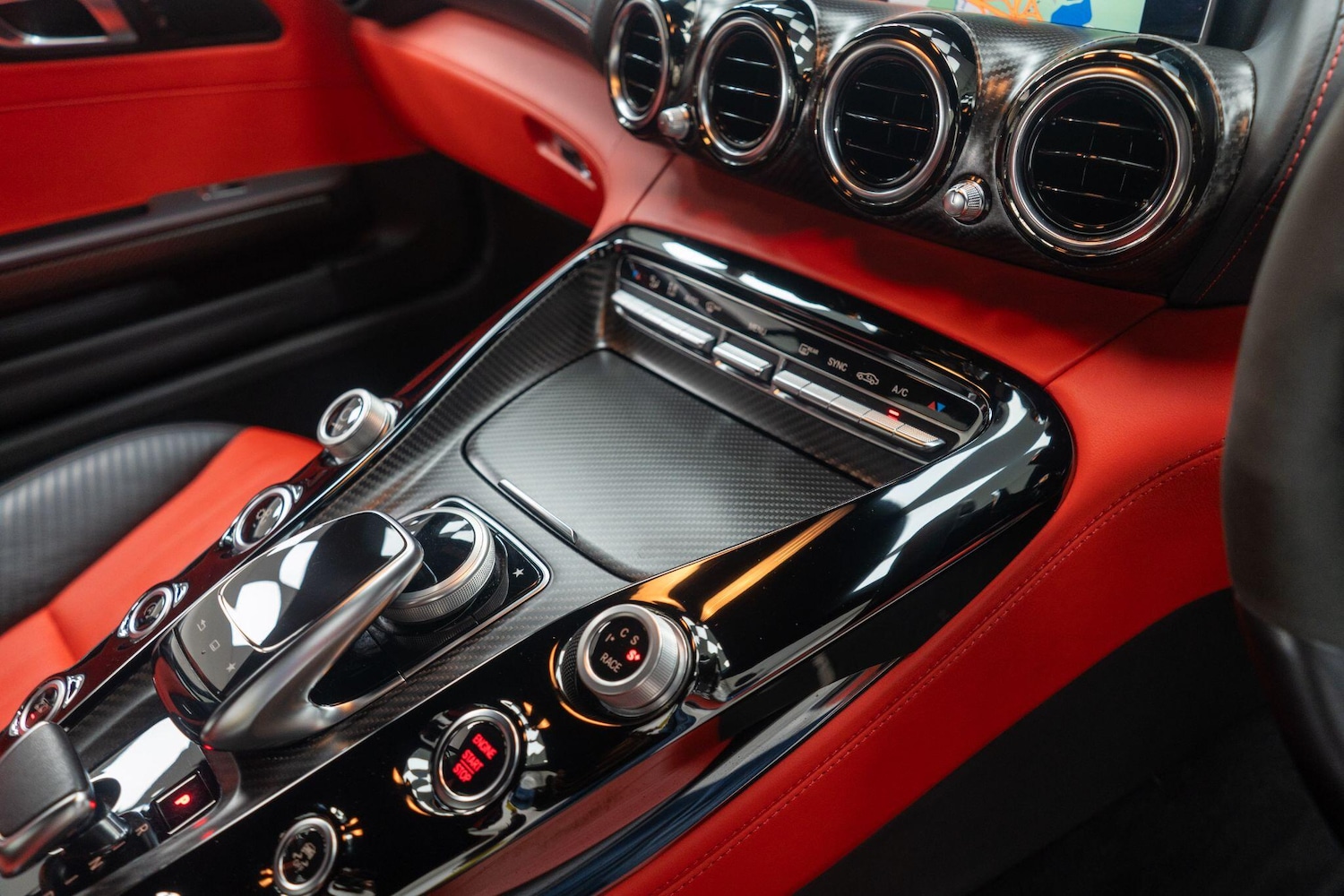 Used Mercedes-Benz AMG GT 2015 for sale - 76992428: Photo 19