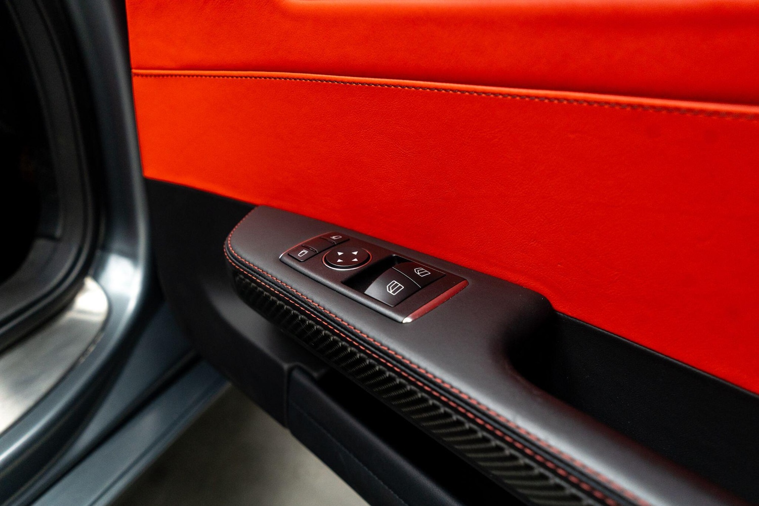 Used Mercedes-Benz AMG GT 2015 for sale - 76992428: Photo 29