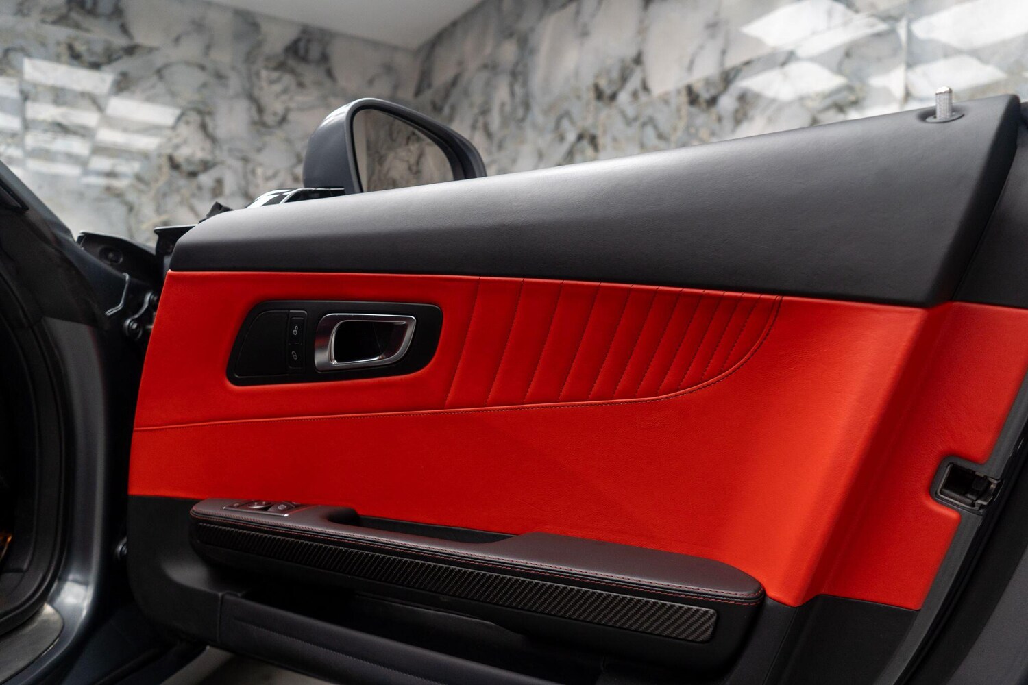 Used Mercedes-Benz AMG GT 2015 for sale - 76992428: Photo 30