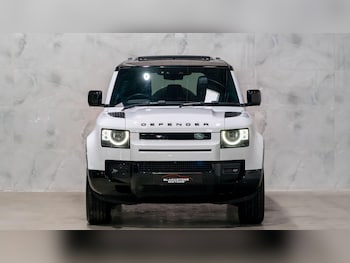 Used Land Rover Defender 110 2024 for sale - 78878418: Photo
